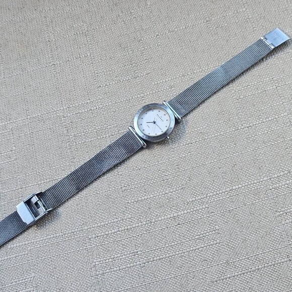 Skagen Denmark Ladies Wristwatch Quartz analog Silver Tone Mesh Strap Watch - Picture 10 of 13